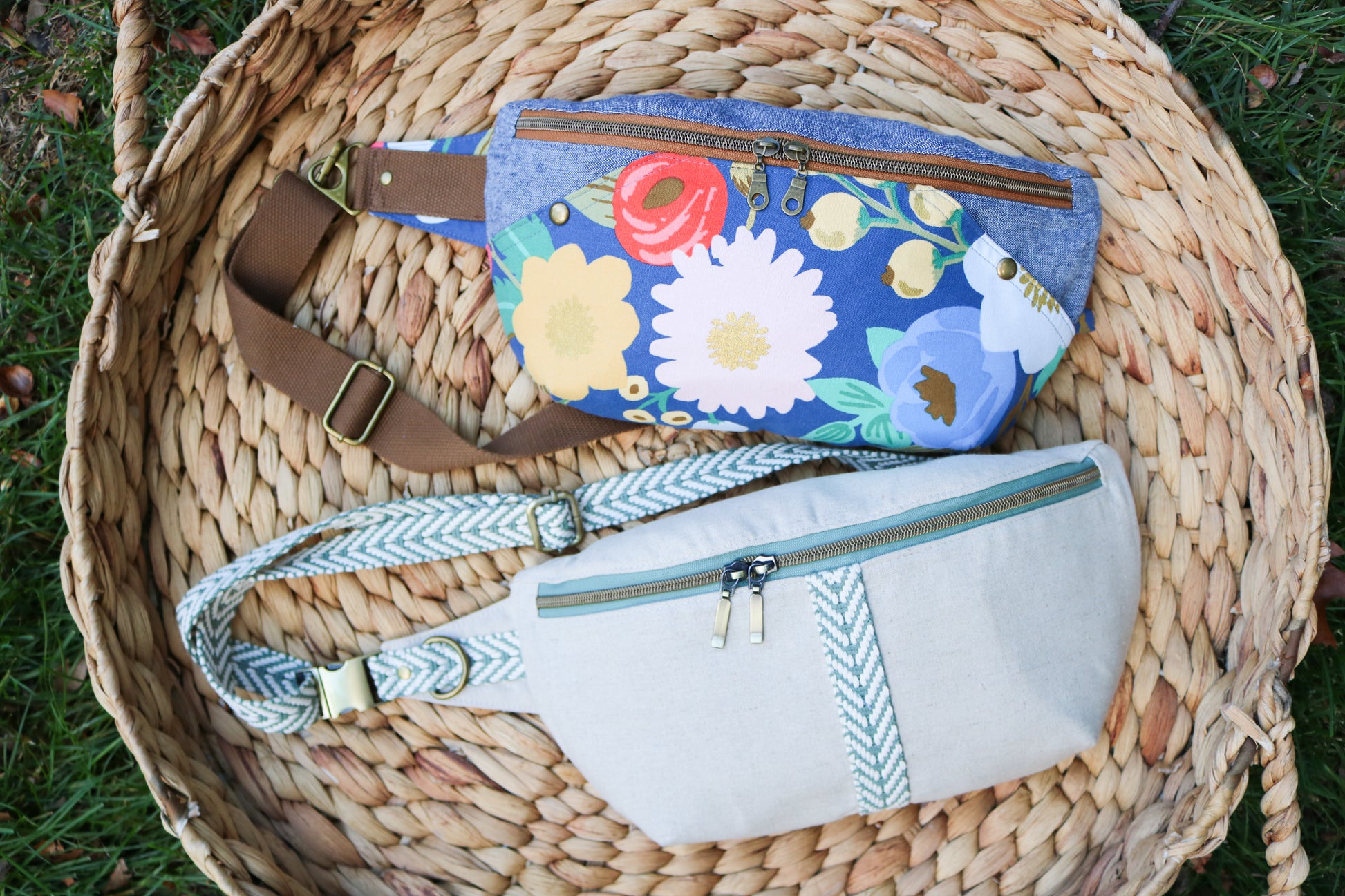 lululemon belt bag sewing pattern Linda by Love You Sew (Printed Paper Pattern) To further personalize your belt bag 2 Zip Fanny Pack -