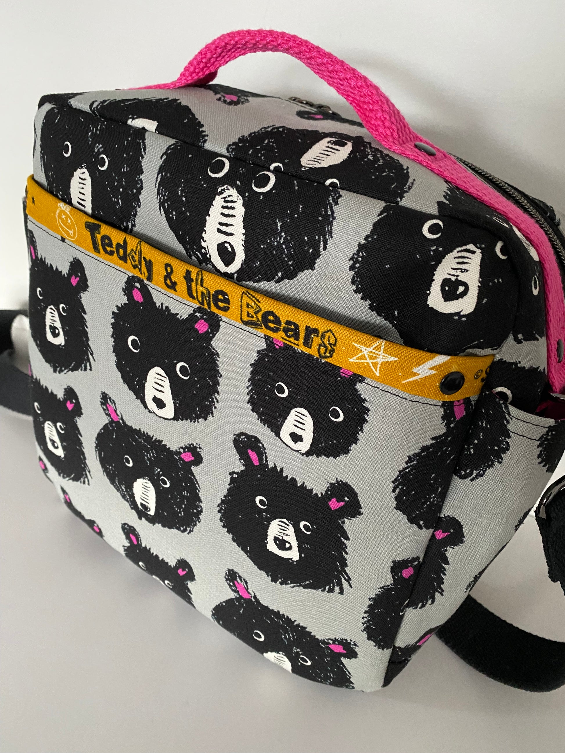 crossbody travel bag pattern Leah Travel Bag Digital Sewing Pattern – Love You Sew Patterns